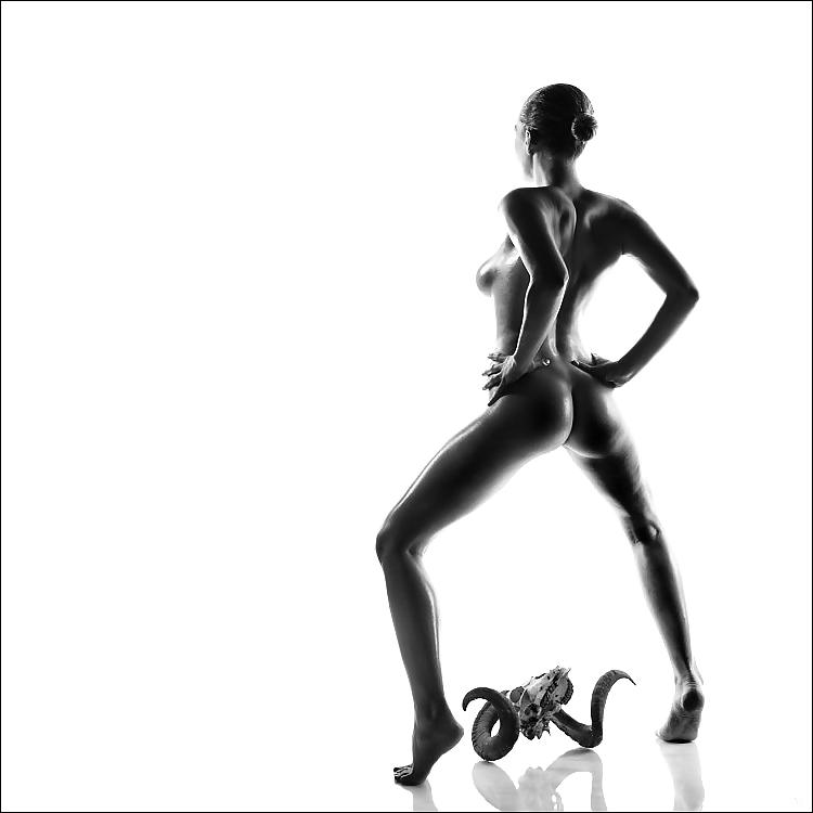 24P Erotic Nude Art 5