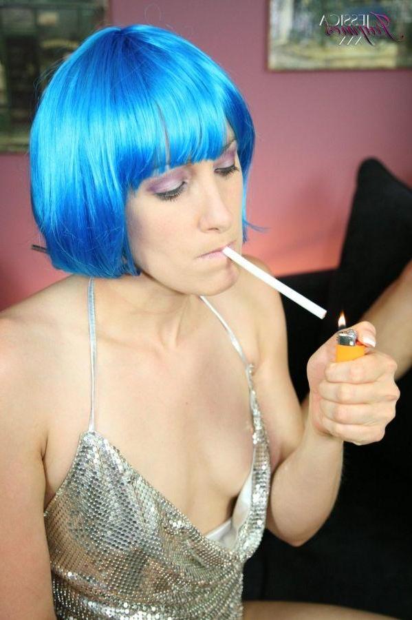15P Pics of Jessica Jaymes getting kinky with her friends