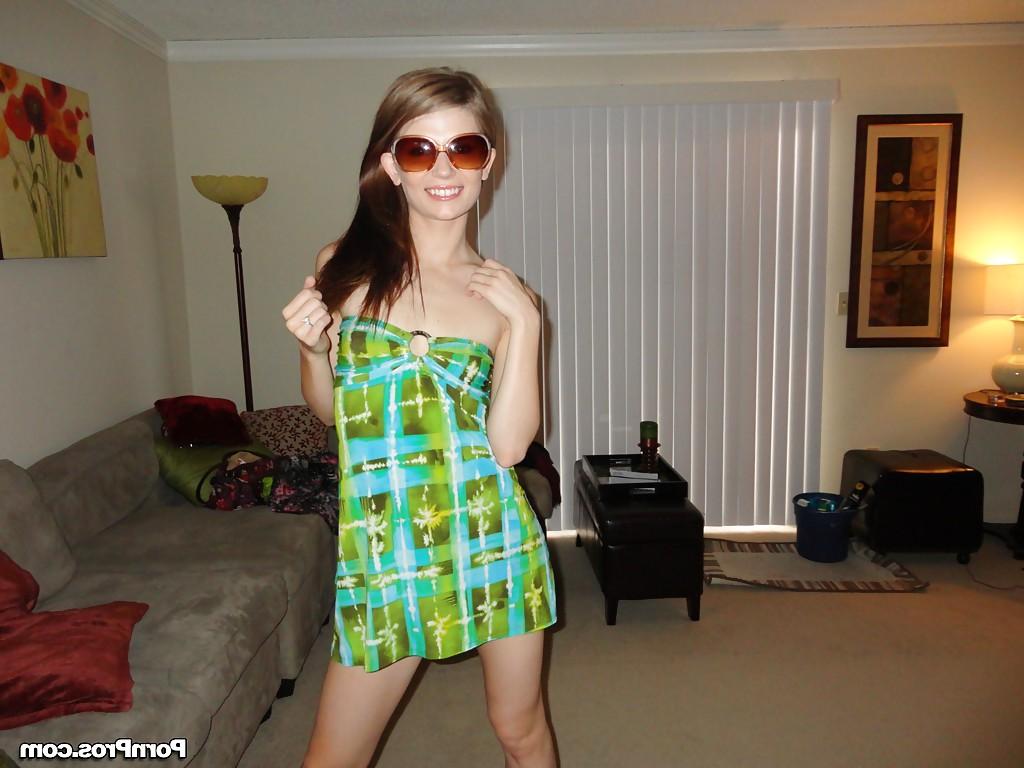 12P Babe in glasses and green dress Sensi Pearl never hides her shaved pussy