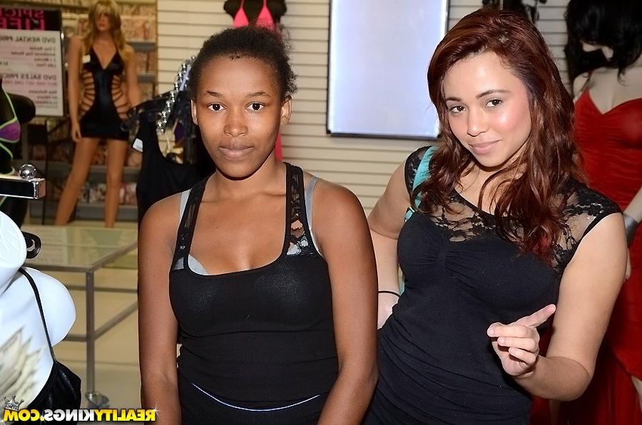 16P Chippy girls showcasing their private parts for some extra money