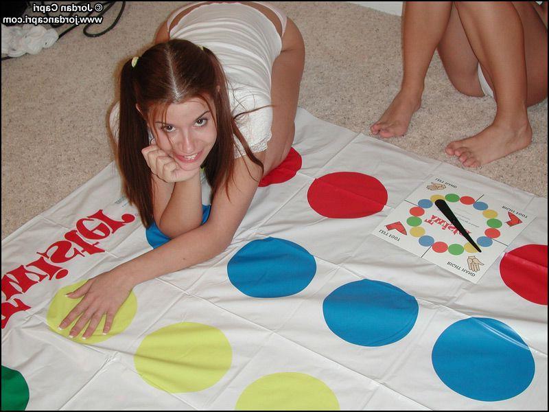 20P Pictures of Jordan Capri getting freaky with her friends
