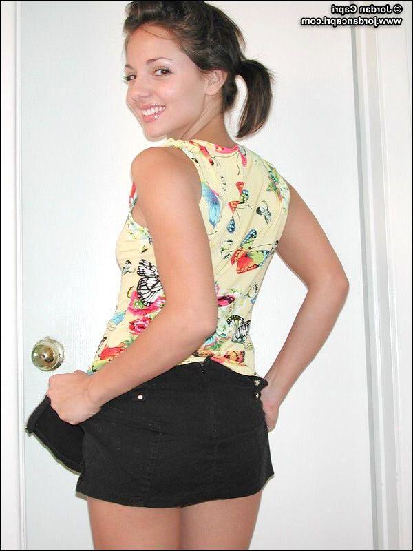 19P Pictures of teen Jordan Capri showing how cute she is