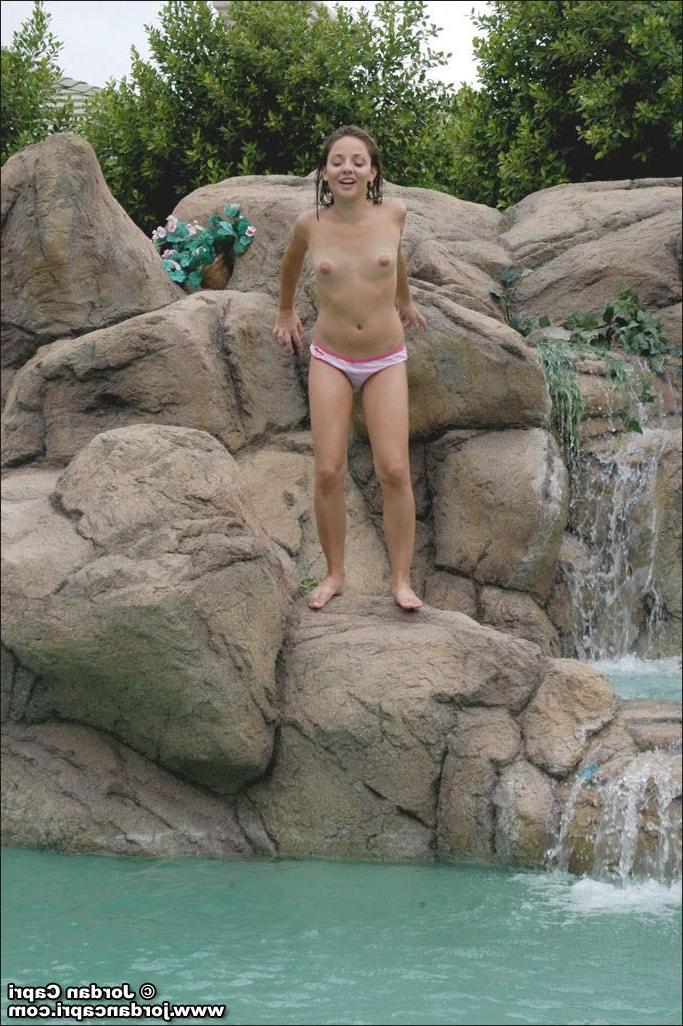 15P Jordan having some fun diving