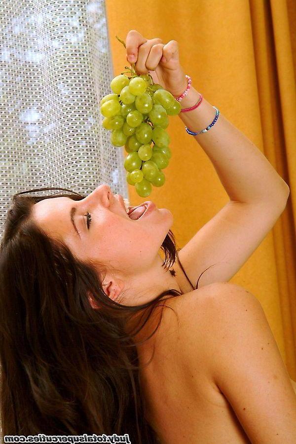 20P Pictures of teen cutie Judy getting kinky with the grapes