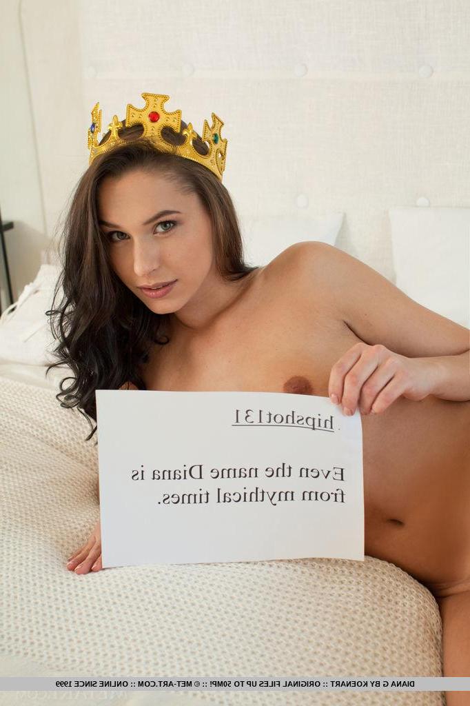 18P Brunette girl Diana G strips naked and offers you her tight pussy