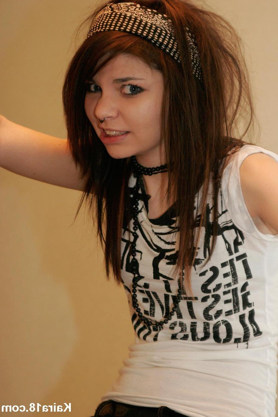 14P Pictures of teen Kaira 18 teasing in her glasses