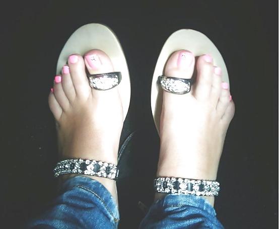 25P Indian and paki feet heels sandals. FB and web pics