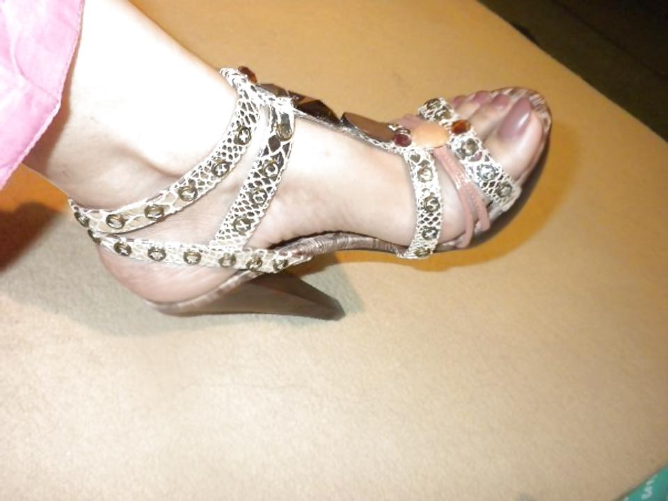 25P Indian and paki feet heels sandals. FB and web pics