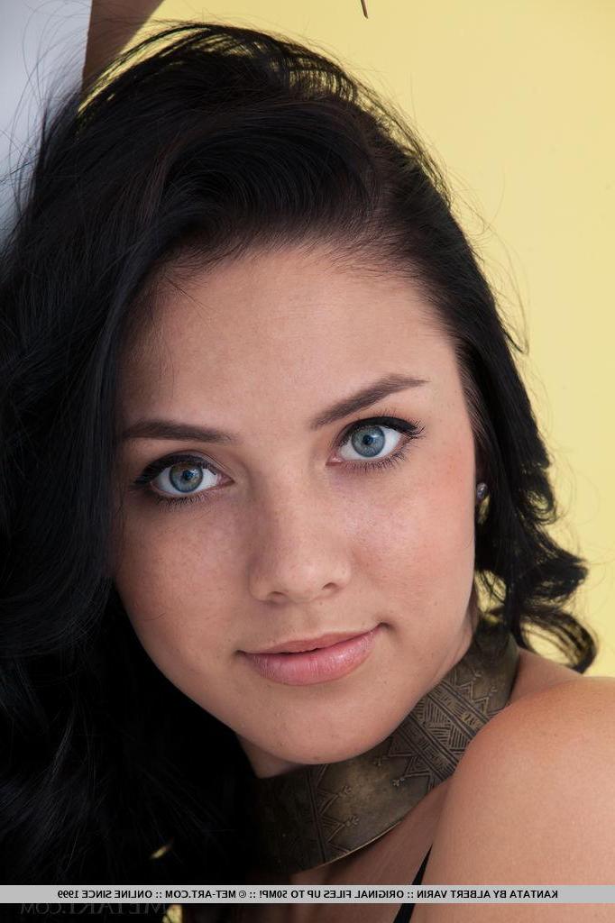 18P Brunette teen Kantata gets nude and spreads for you on the floor