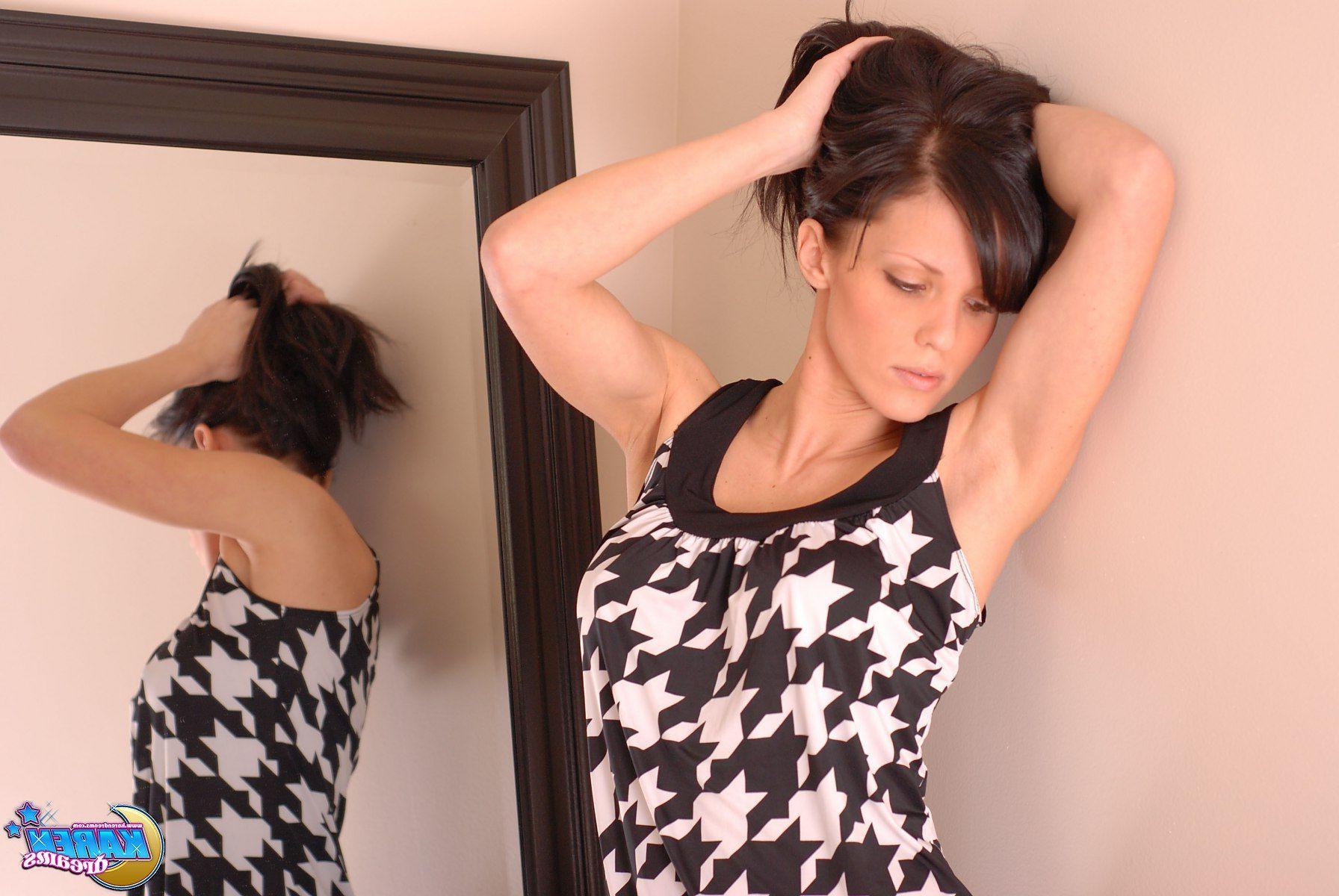 20P Pictures of Karen Dreams showing you her boobs