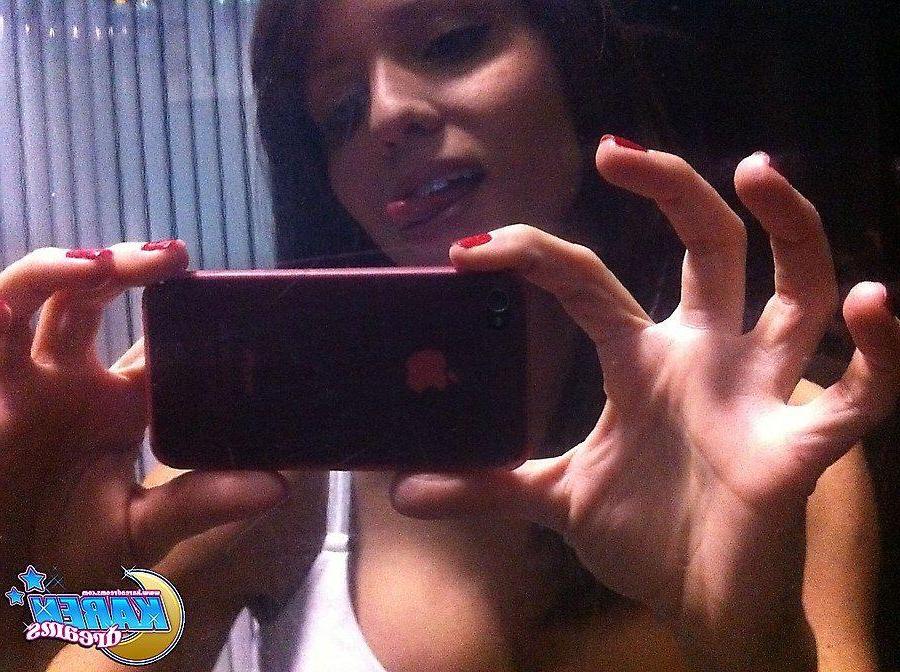 18P Pictures of Karen Dreams getting kinky with the camera
