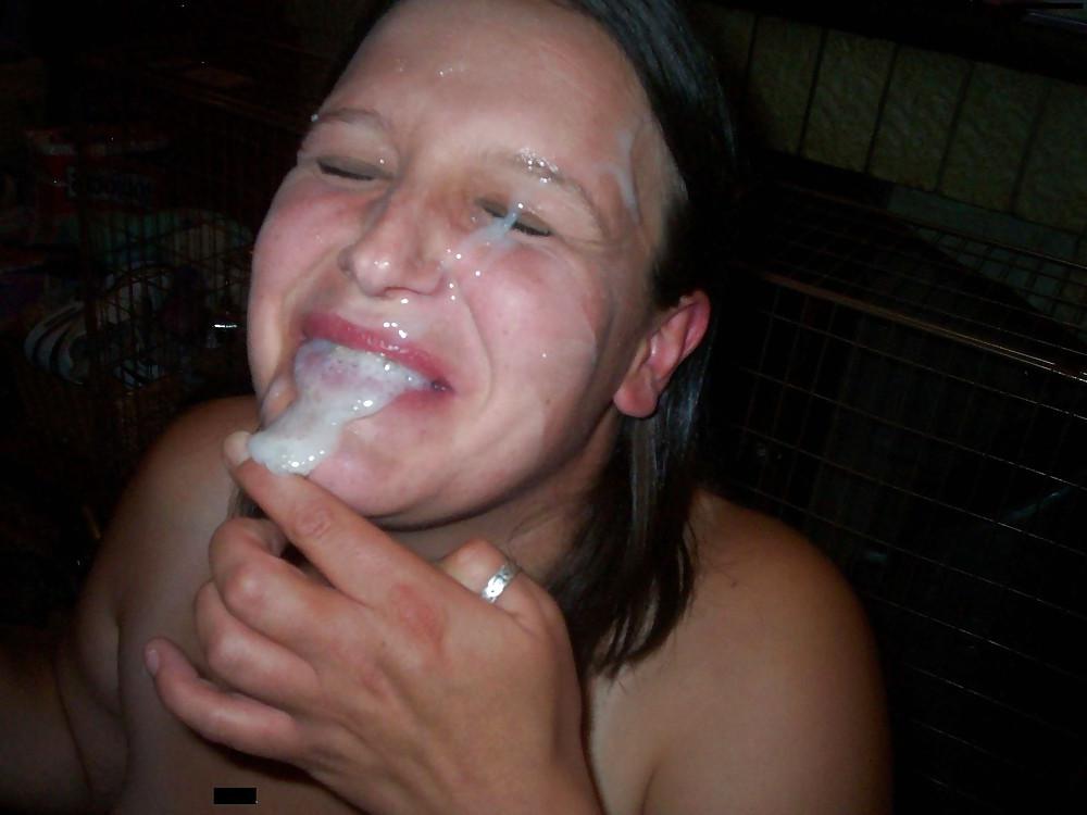 25P BRITISH CHUBBY SLUTS LOVES CUM IN HER FACE