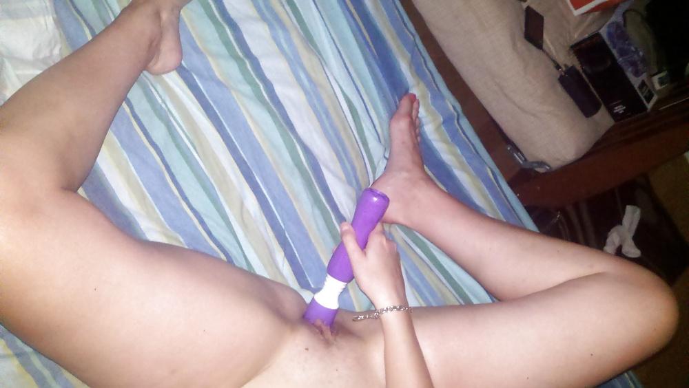 12P Dildo Play