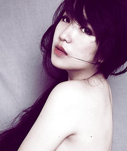 21P CHINESE SEXY