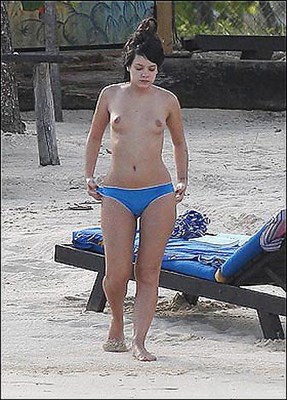 25P Lily Allen Topless & Ass Photos