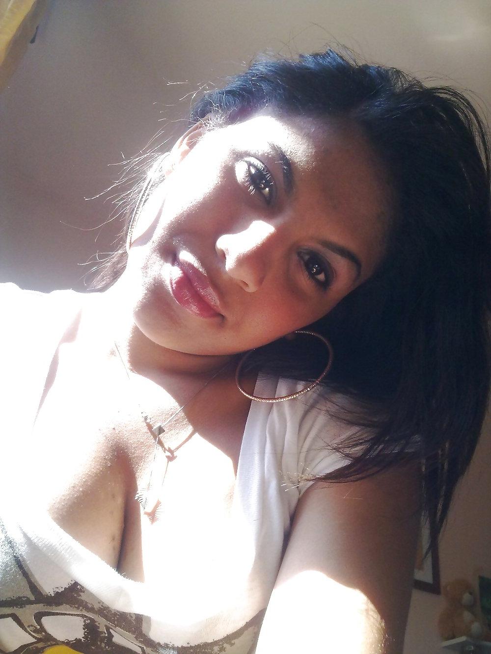 16P Latina Bitch