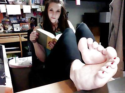 25P Pretty Feet