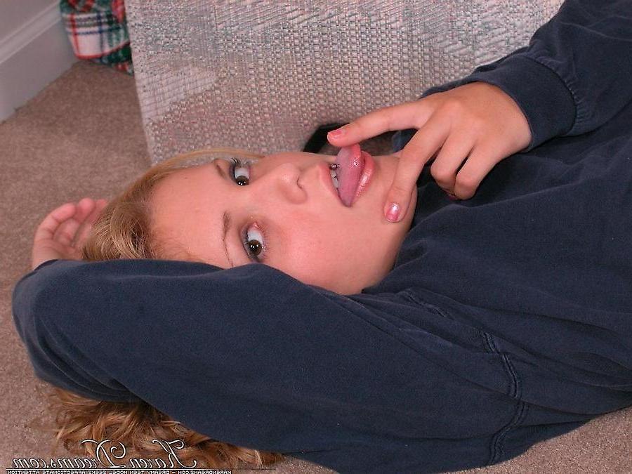 20P Pictures of Karen Dreams touching herself in bed