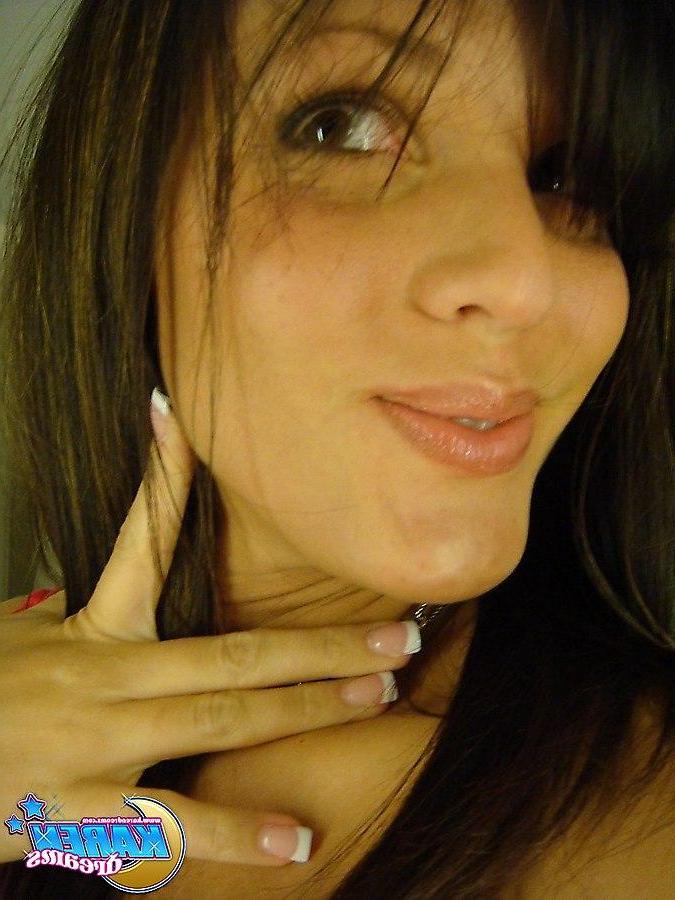 20P Pictures of Karen Dreams taking hot pictures of herself
