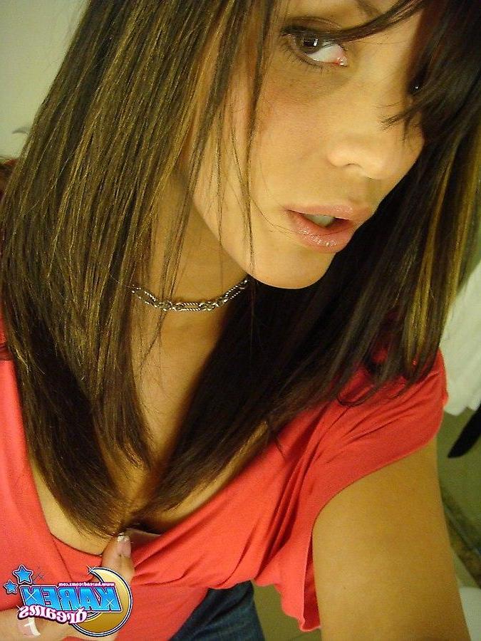 20P Pictures of Karen Dreams taking hot pictures of herself