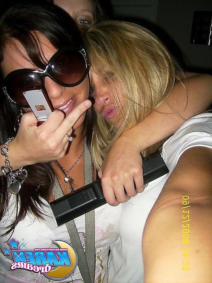 20P Pictures of Karen Dreams messing around with her friends
