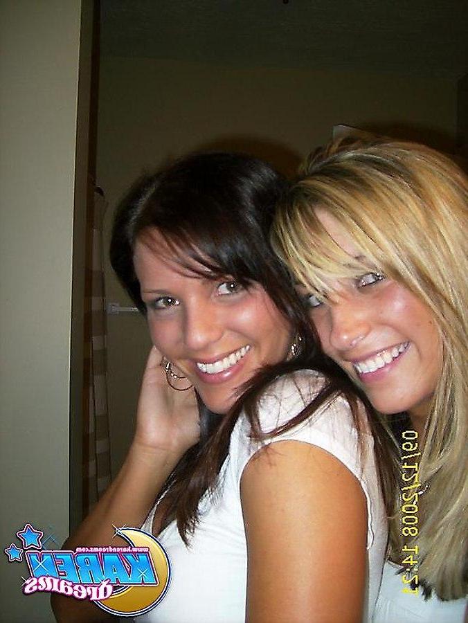 20P Pictures of Karen Dreams messing around with her friends