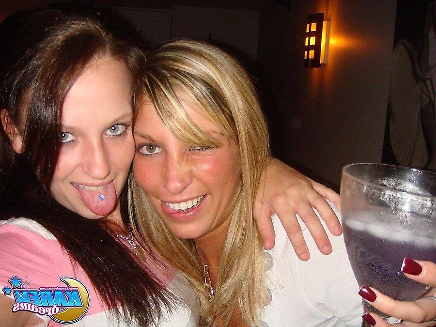 20P Pictures of Karen Dreams messing around with her friends