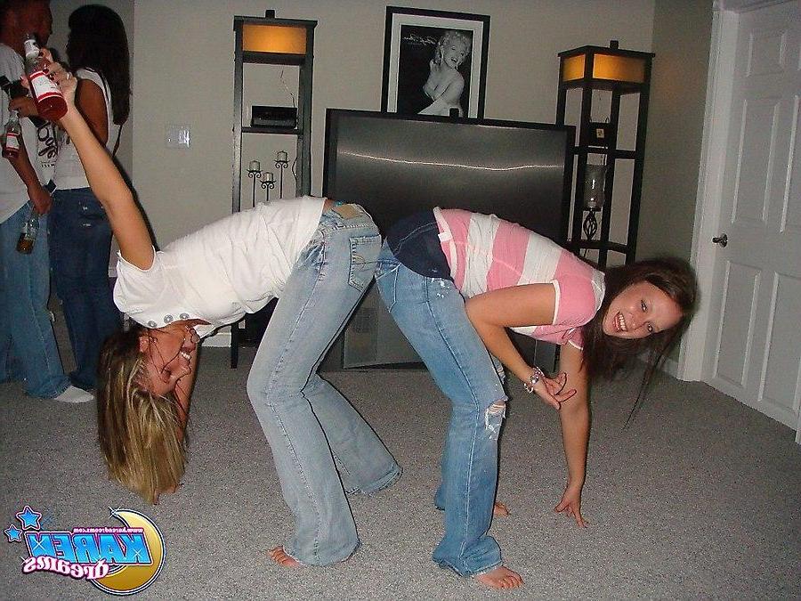 20P Pictures of Karen Dreams messing around with her friends
