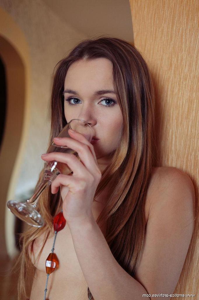 16P Elegant blonde teen Katie A wants to show how tight her pussy is