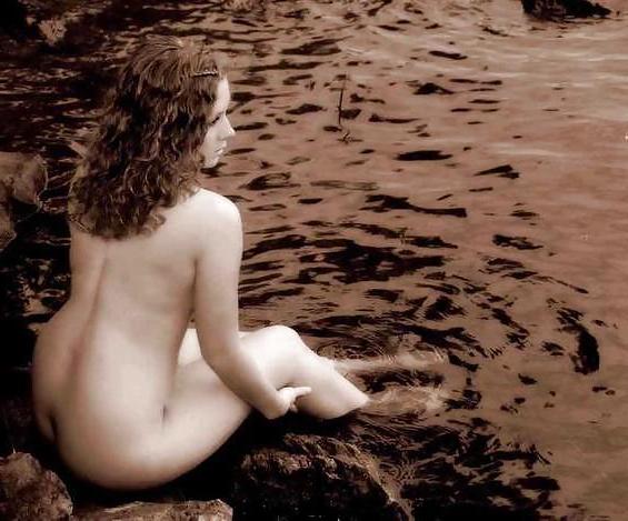 25P Artistic Nude Photography That I like