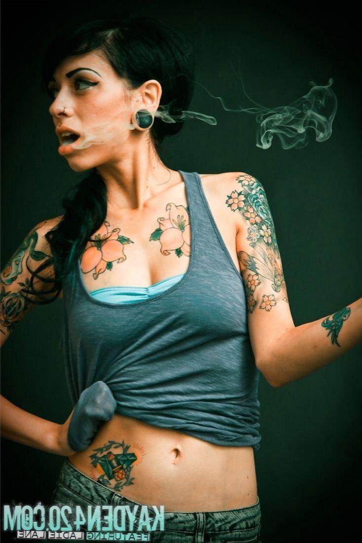 16P Pictures of Kayden 420 stripping with a cigarette