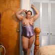 6P Cuckquean in search of another female