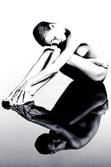 25P Nude Photo Art 9 - Gavin Oneill
