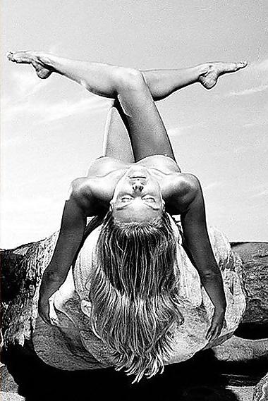 25P Nude Photo Art 9 - Gavin Oneill