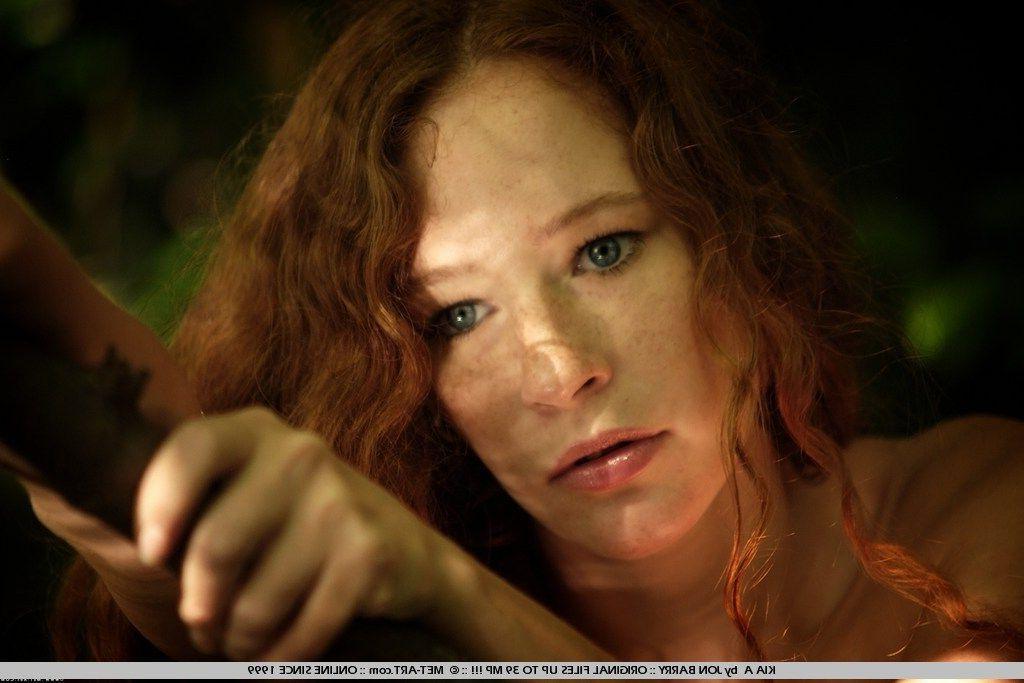 19P Pics of redhead teen Kia A naked in the forest