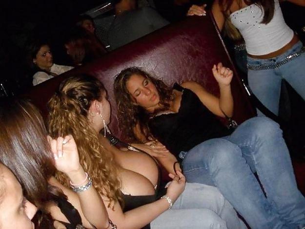 25P Big Natural MILF Racks
