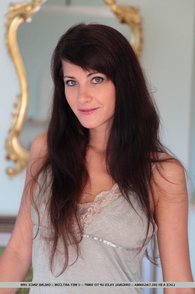 18P Stunning brunette girl Luce A gets naked and spreads just for you