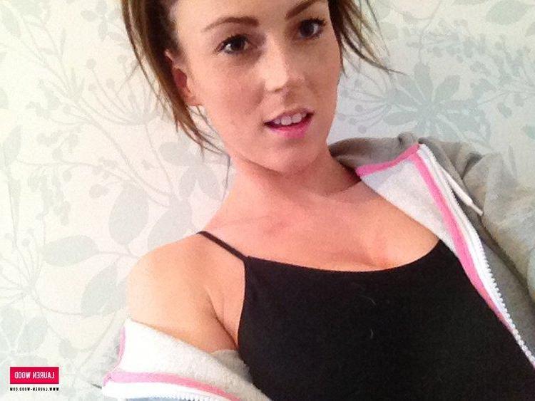 12P Lauren strips her cute jacket and panties at home