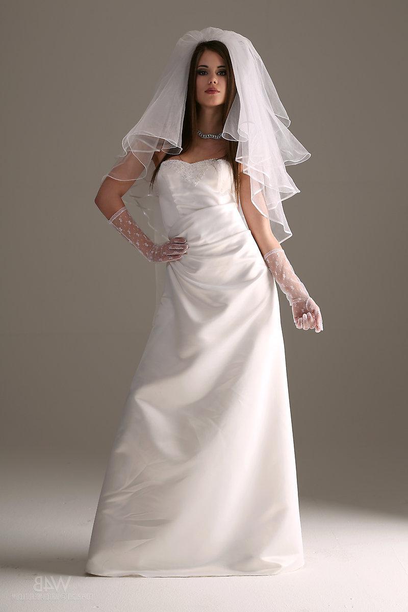 16P Pictures of Little Caprice ready to get naughty on her wedding day
