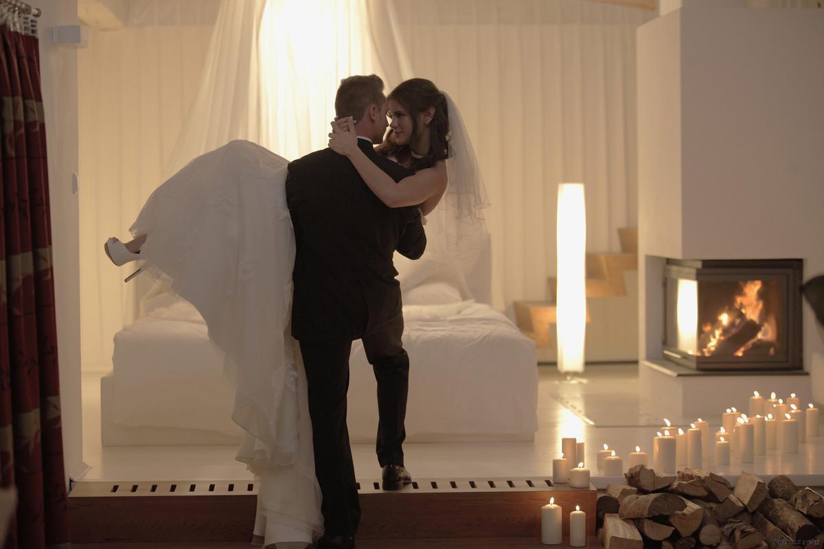 17P Caprice is getting married! Not really but this is her actual boyfriend and his first time having sex on camera