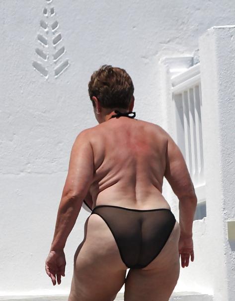 25P Mature Goddess