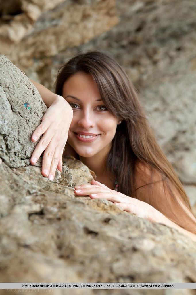 18P Brunette beauty Lorena B shows off her sexy body in a cave