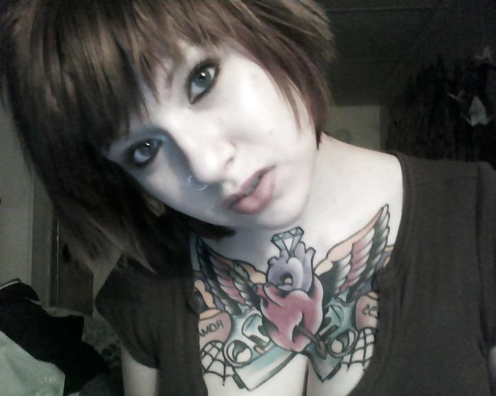 5P Emo Bitch