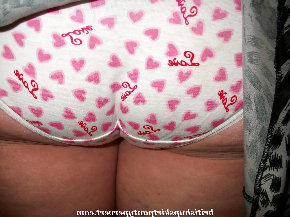 6P British upskirt panty pervert .com 