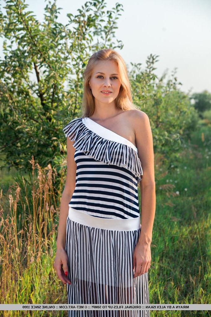18P Blonde girl Mirayn A strips nude for you outside