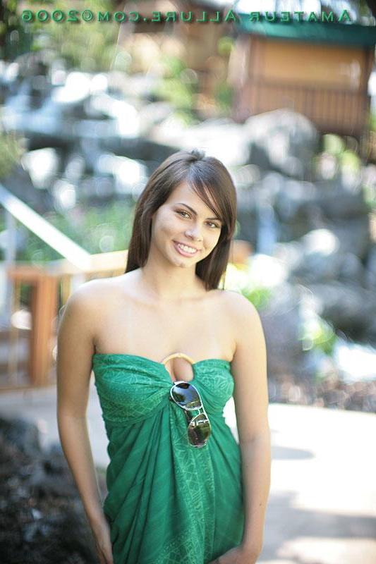 16P Teen goddess posing blowing manmeat