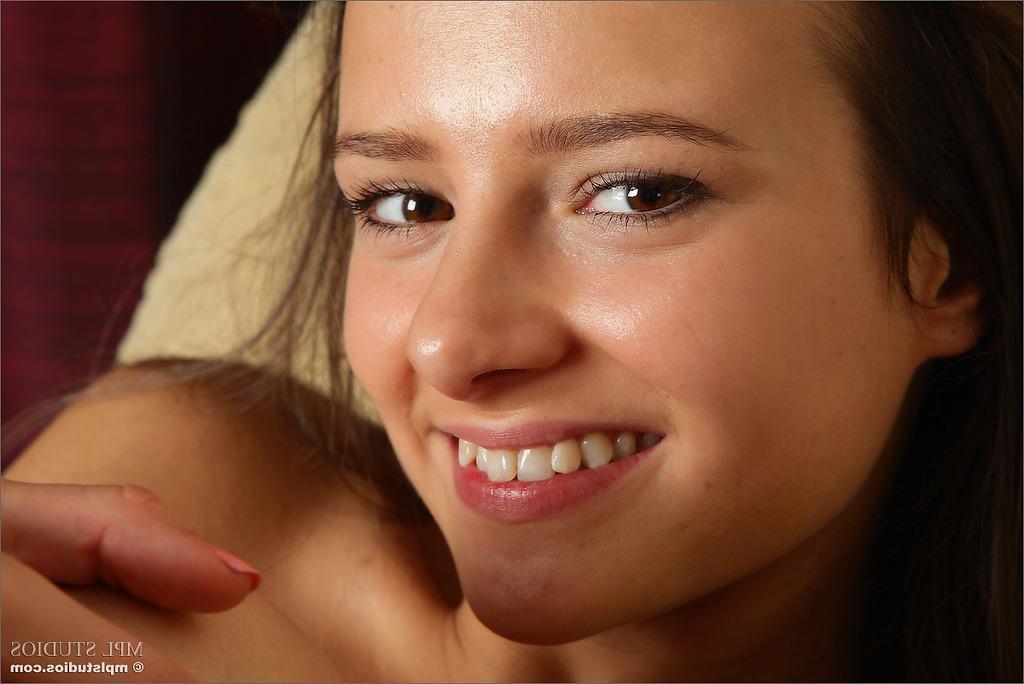 12P MPL Studios Presents Nastia in "The Red Curtain"