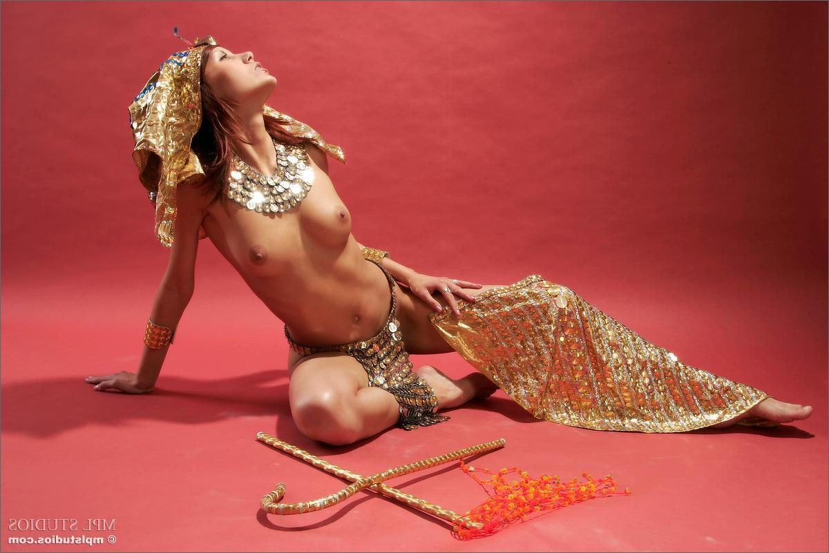 12P MPL Studios Presents Nata in "Cleopatra"