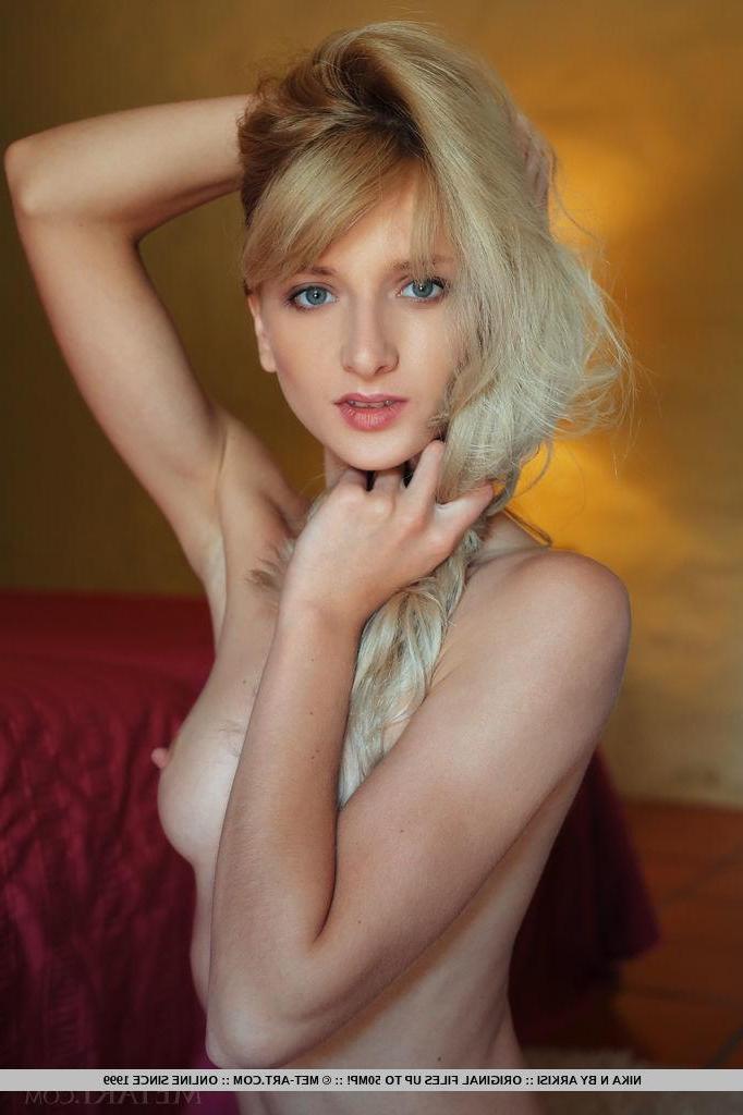 18P Gorgeous blonde teen Nika N shows off her nude body in "Ettori"