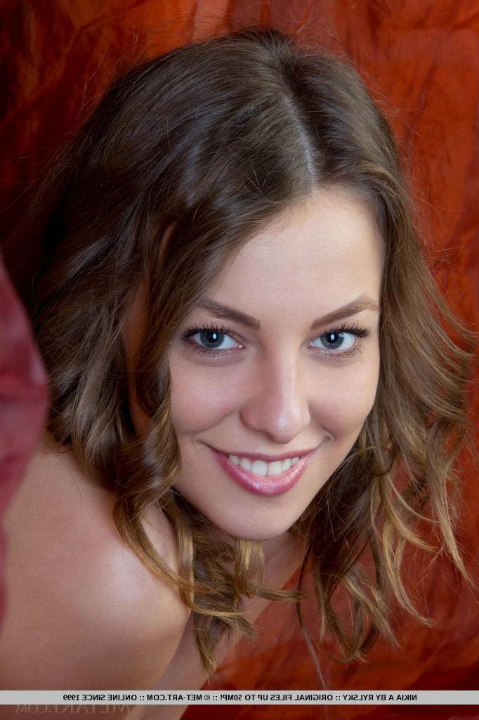 18P Beautiful teen Nikia A offers you her stunning nude body